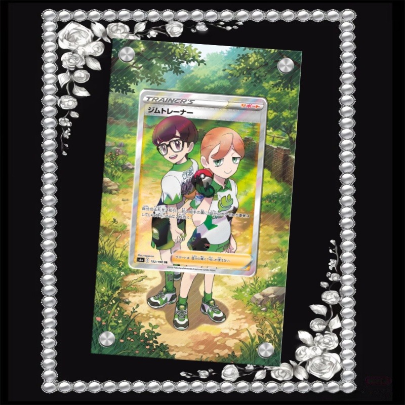 حافظة أكريليك واقية لعرض بطاقا - مراجعة Anime Gym Merchandise وسعره