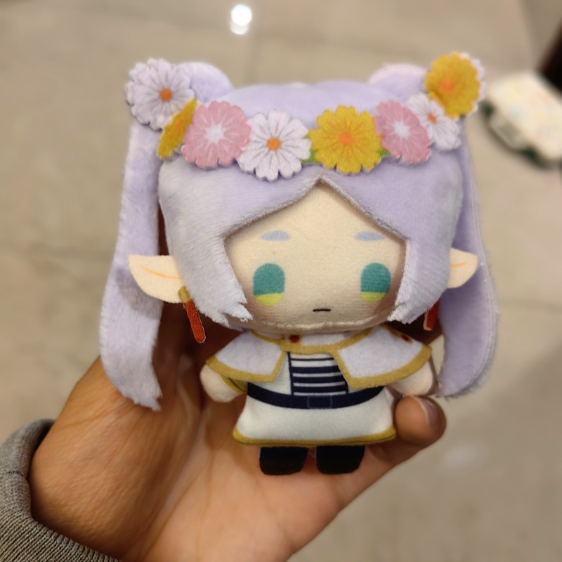 حقيقية فريرين: ما وراء نهاية ا - مراجعة Frieren Anime Merchandise وسعره