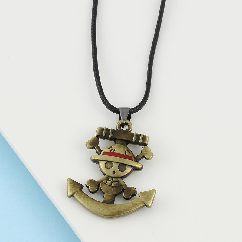 سلسلة قلادة بشعار سفينة قبعة ا - مراجعة Anime Merchandise Logo وسعره