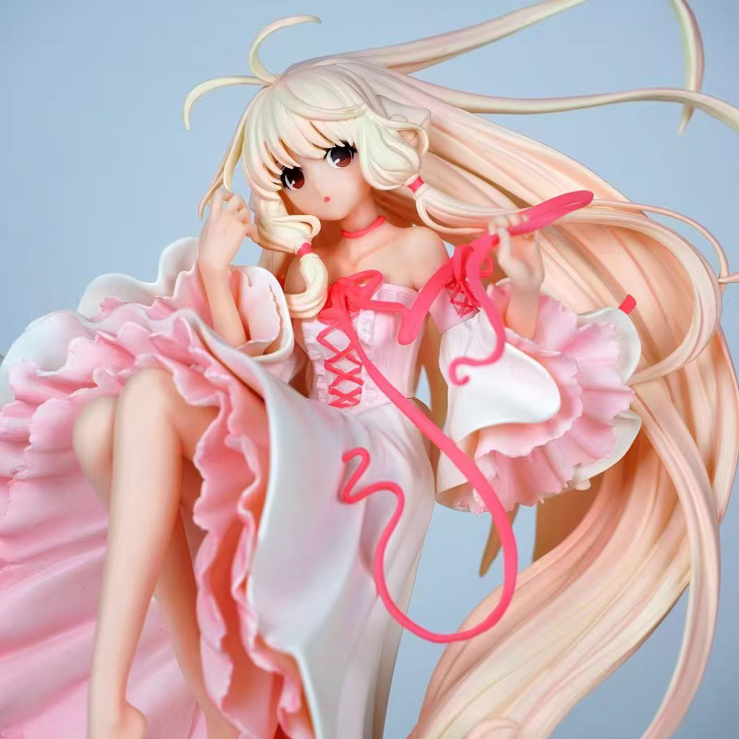 مجسم أنمي مصغر بمقياس 1/8 لشخص - مراجعة Anime Merchandise Sales وسعره