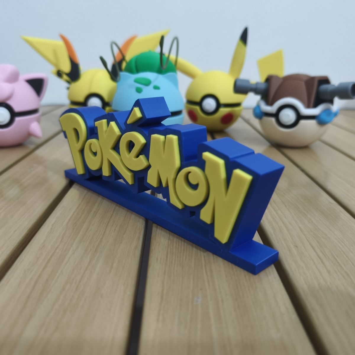 تمثال بوكيمون بشعار مميز، نموذ - مراجعة Anime Merchandise Logo وسعره