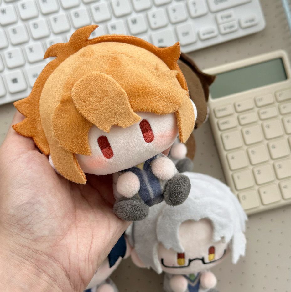 دمية قطنية محشوة جديدة من سلسل - مراجعة Anime Character Merchandise وسعره