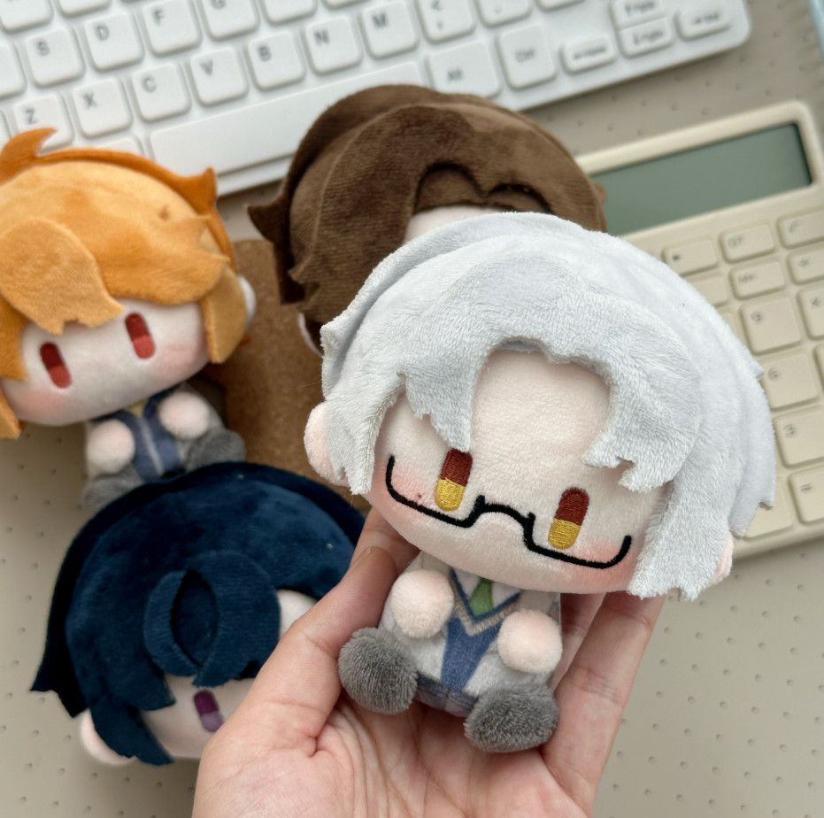 دمية قطنية محشوة جديدة من سلسل - مراجعة Anime Character Merchandise وسعره